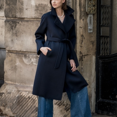 Comment taillent les manteaux MAXMARA ?